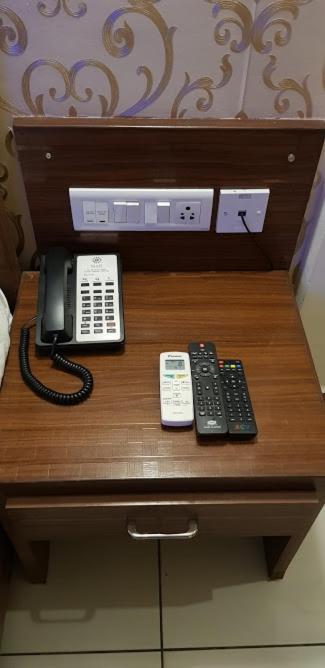 Klase Hotels Chennai Exteriör bild