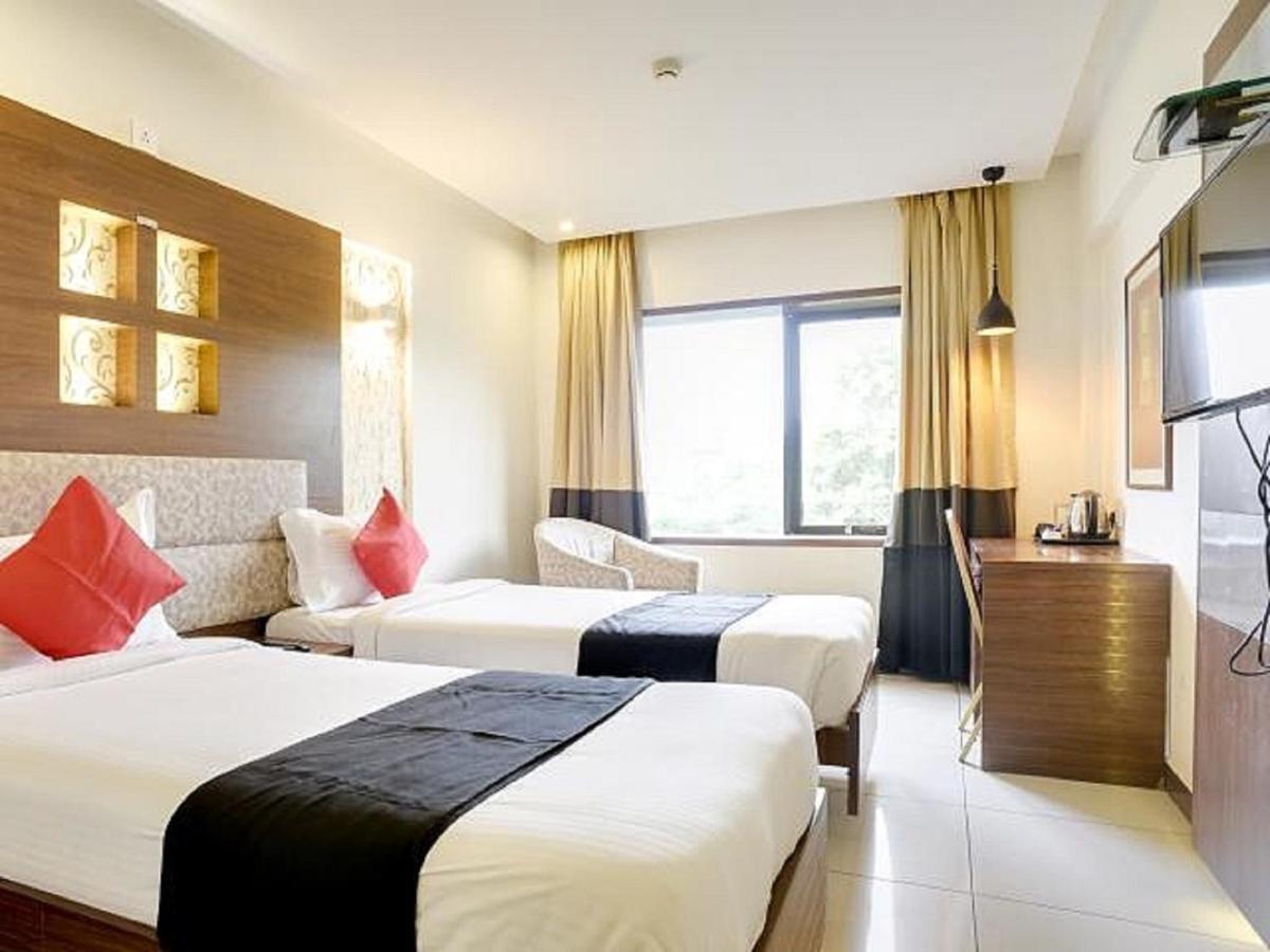 Klase Hotels Chennai Exteriör bild